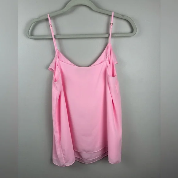 NWOT Lilly Pulitzer Karmen Cami Tank Top Light Pink Ruffle Neckline Sz Medium - Picture 2 of 7